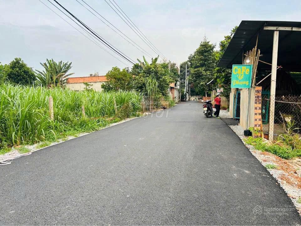 Chủ gửi bán lại lô 309m² sẵn 100m2 TC, sau chợ An Linh-Phú Giáo cũ