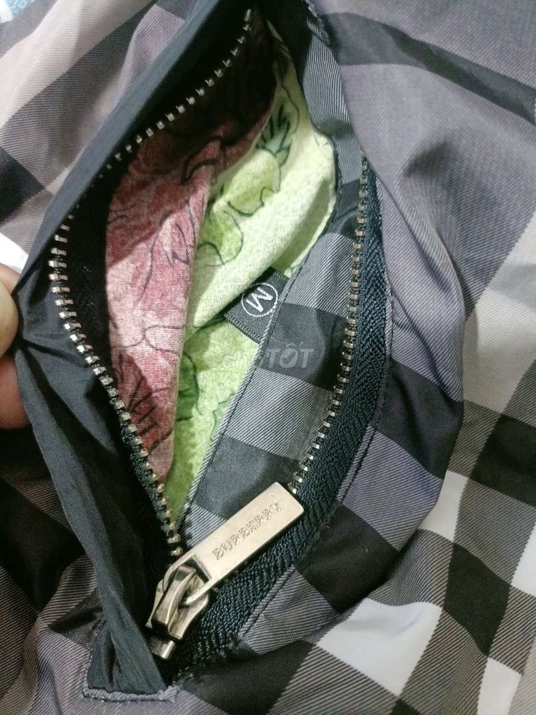 Áo khoác Burberry 2 mặt size M cũ Áo khoác gió Nam