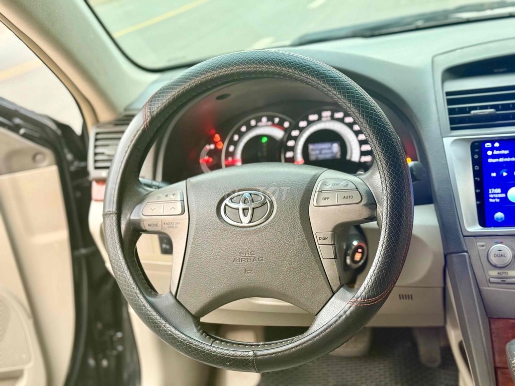 Toyota Camry 2.4G AT 2009. Mua bán Ô tô tại Quận Long Biên Hà Nội được đăng bởi Thế Anh hình 5