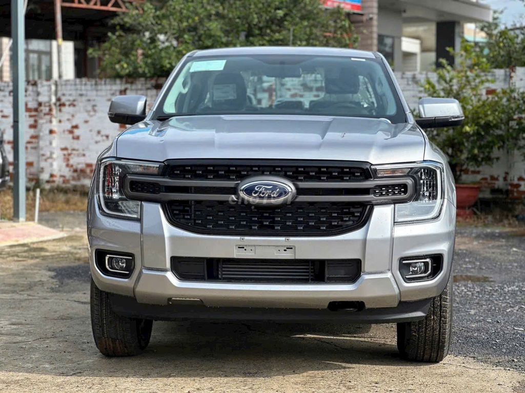 Ford Ranger 2025 XLS 2.0L 4x2 AT. Mua bán Ô tô tại Huyện Hòa Vang Đà Nẵng được đăng bởi Trần Quang Huy hình 4