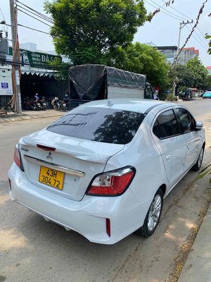 Mitsubishi Attrage 2020 CVT Trắng