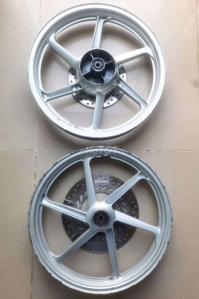 Bán_fun 2 cặp CBR _ 1 cặp CBR 125 + 1 cặp CBR 150. Mua bán Phụ tùng xe tại Quận 8 Tp Hồ Chí Minh được đăng bởi minh nhi hình 3