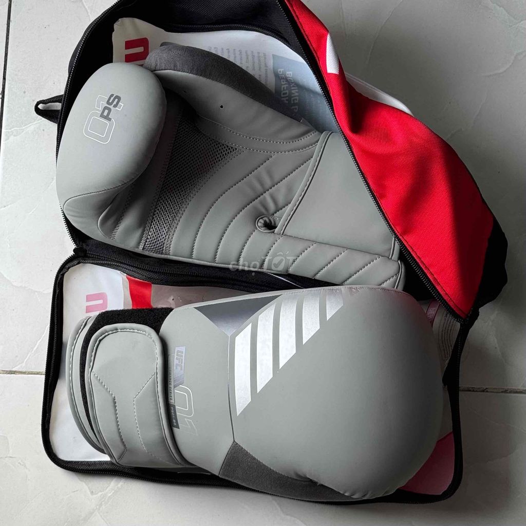 Găng tay Boxing UFC Performance Series 01 Xám 12oz. Mua bán Đồ thể thao, Dã ngoại tại Quận Tân Bình Tp Hồ Chí Minh được đăng bởi Reon hình 1