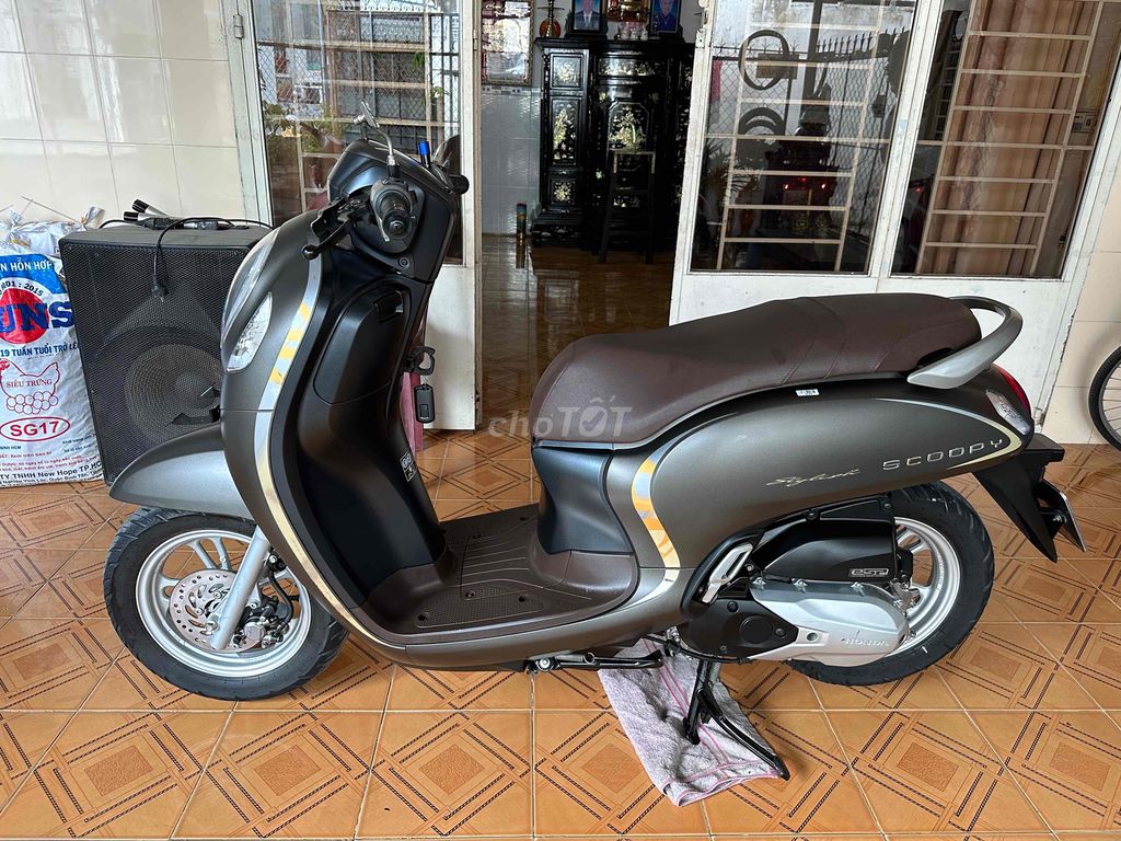 Bán scoopy 2021 BS 65 ngây chủ. Mua bán Xe máy tại Quận Ninh Kiều Cần Thơ được đăng bởi Bình bán xe trao đổi tại nhà hình 2