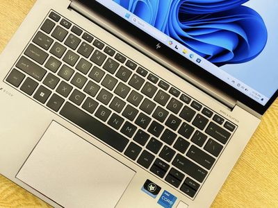 HP ZBook Firefly 14 inch G10 i5-1340P/16GB/512GB