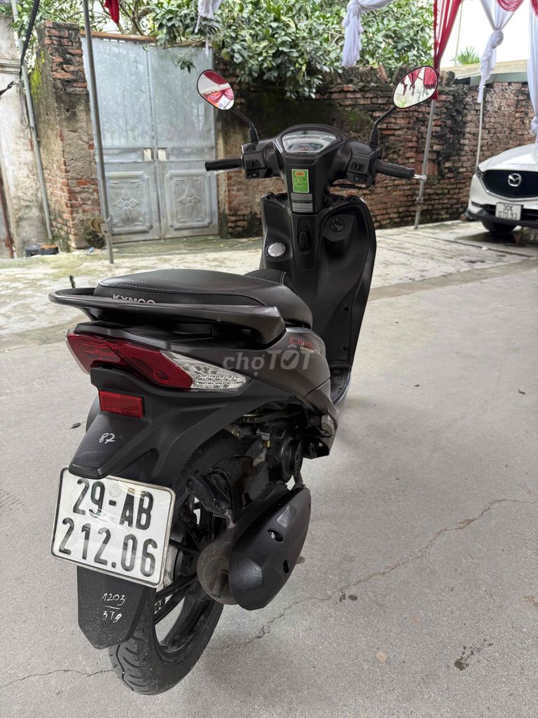Скутер Kymco Candy Hermosa 50cc черный 3746 км