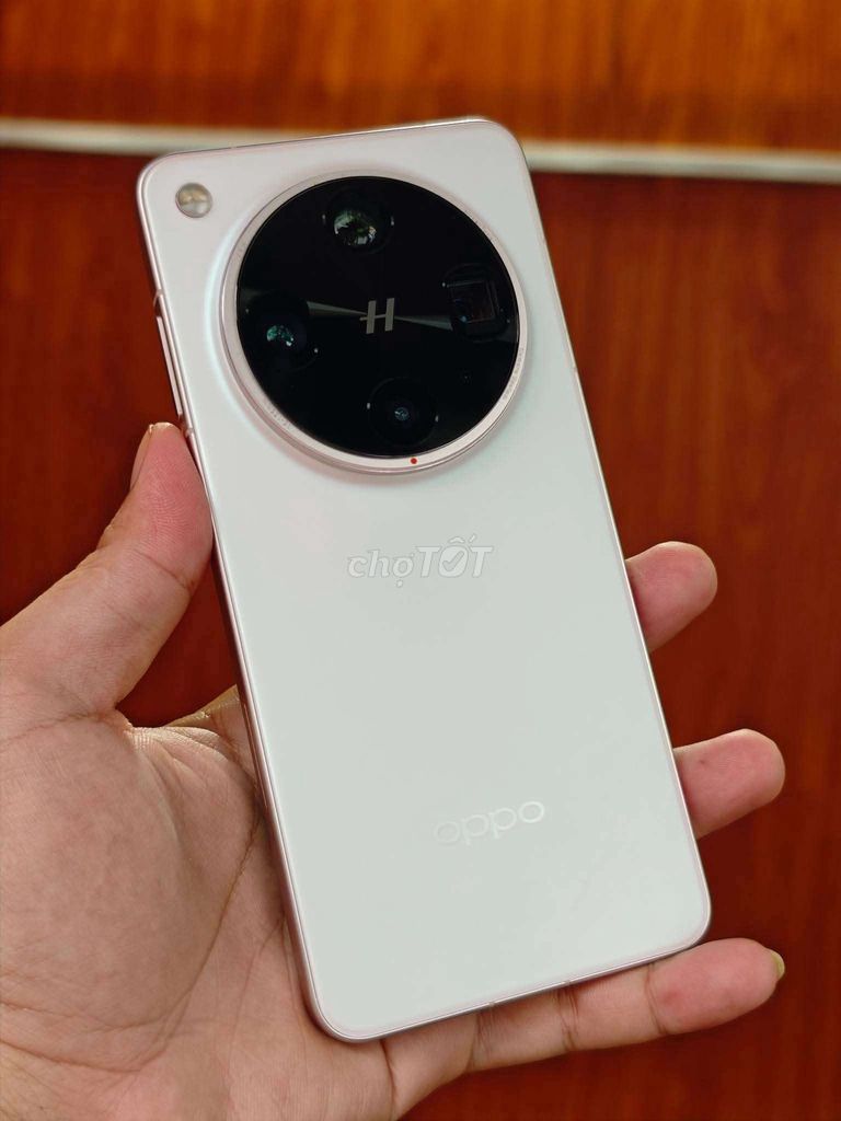 Oppo Find X8 Ultra 16/512 Trắng 99%. Mua bán Điện thoại tại Thành phố Thuận An Bình Dương được đăng bởi Thu Quynh shop hình 1