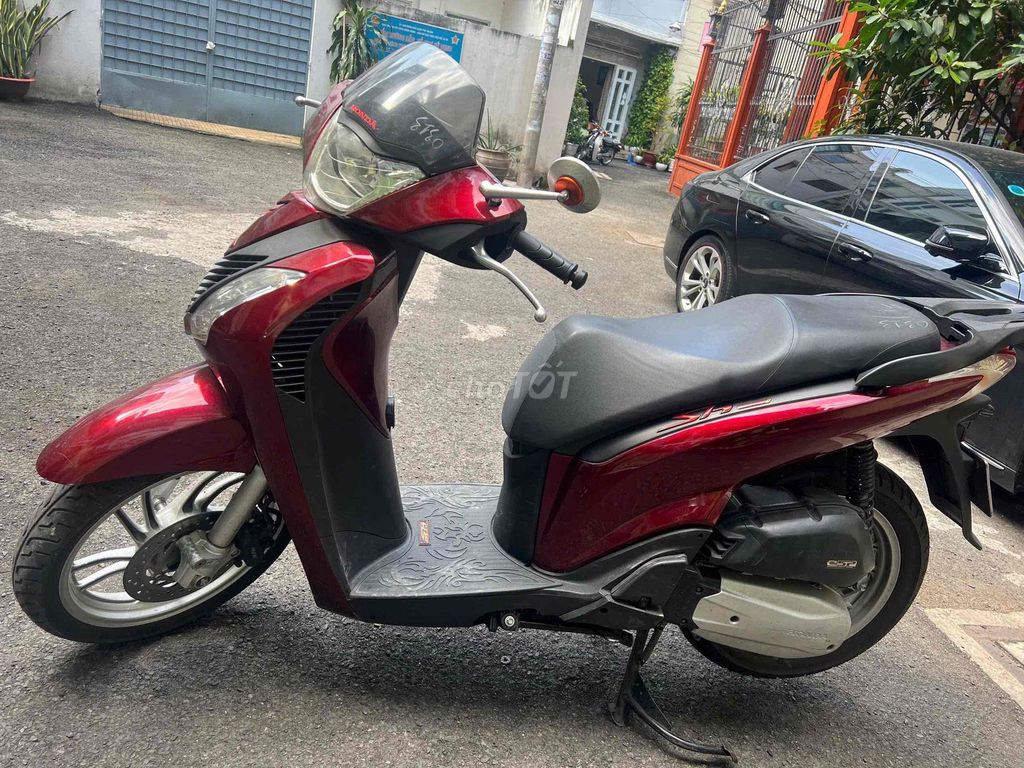 Honda SH 2016 Đỏ 71270 km. Mua bán Xe máy tại Quận Phú Nhuận Tp Hồ Chí Minh được đăng bởi Nguyễn hình 2