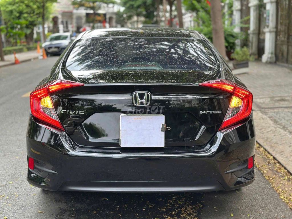 Chính chủ bán Honda Civic 1.8E 2017 nhập Thái. Mua bán Ô tô tại Quận Gò Vấp Tp Hồ Chí Minh được đăng bởi PHẠM VIỆT hình 4