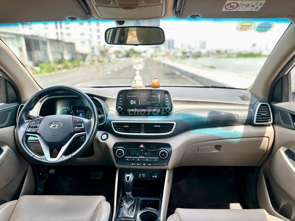 Hyundai Tucson 2020 màu trắng cọp zin. Mua bán Ô tô tại Quận Gò Vấp Tp Hồ Chí Minh được đăng bởi Xuân Trường hình 3