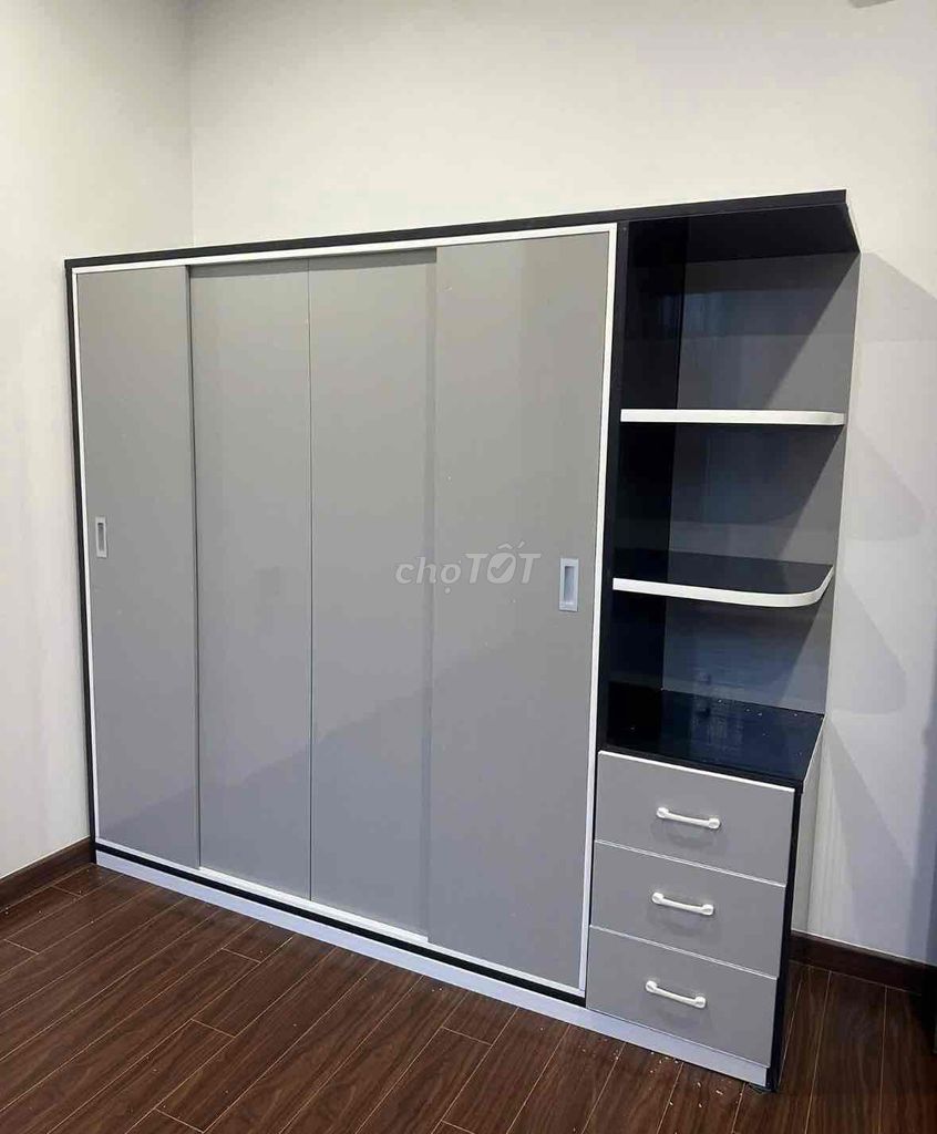 Tủ quần áo Nhựa Đài Loan 4 cánh  2m05. Mua bán Tủ, kệ gia đình tại Thành phố Thủ Đức Tp Hồ Chí Minh được đăng bởi Hong Le hình 1