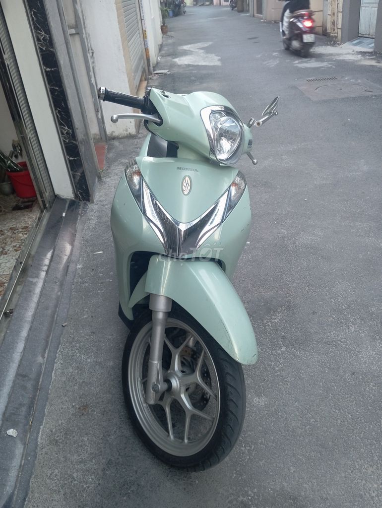 Honda SH Mode 2015 бирюзовый (женский)