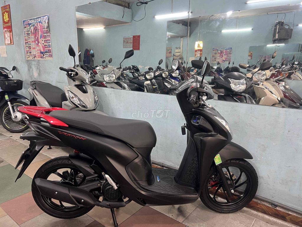 mới về vision đen nhám (đ B) mới như xe thùng nhe. Mua bán Xe máy tại Quận Phú Nhuận Tp Hồ Chí Minh được đăng bởi CuBi Thanh Sơn hình 5