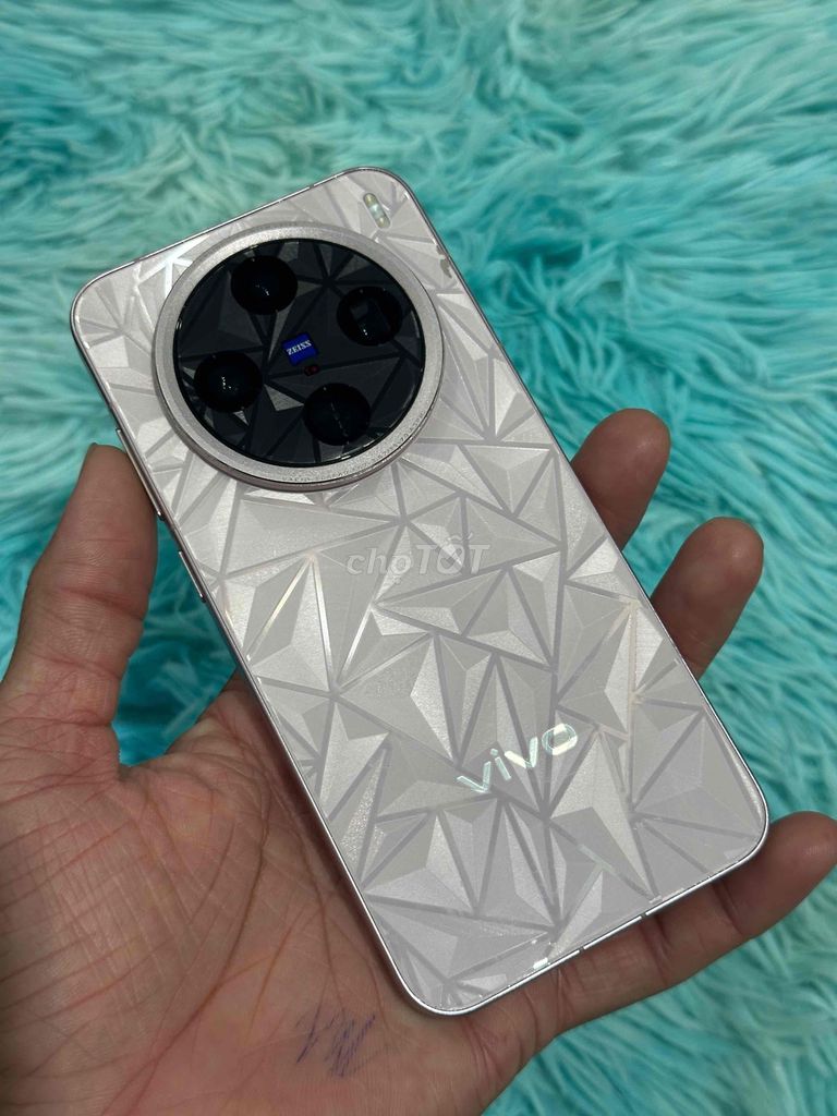 Vivo X200 Pro mini 16GB/512 full ko có lỗi gì. Mua bán Điện thoại tại Thành phố Thủ Dầu Một Bình Dương được đăng bởi Hoàng hải hình 1