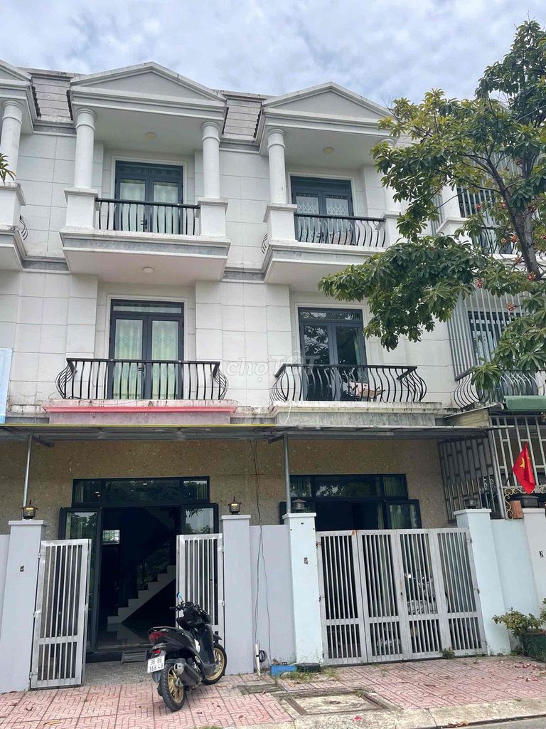 Cho thuê nhà Khu Đô Thị Phúc Đạt Phường Phú Lợi