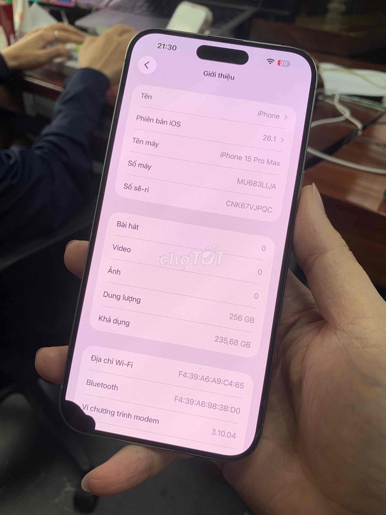 iPhone 15 Pro Max 256GB zin màu tự nhiên. Mua bán Điện thoại tại Quận Ba Đình Hà Nội được đăng bởi Dương văn hải hình 1
