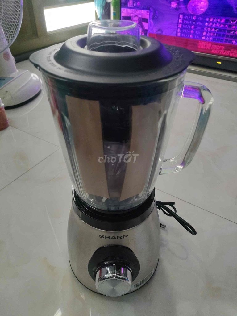 Máy xay sinh tố Sharp 1.5 Lít hàng trưng bày. Mua bán Bếp, lò, đồ điện nhà bếp tại Thị xã Bến Cát Bình Dương được đăng bởi Quân hình 1