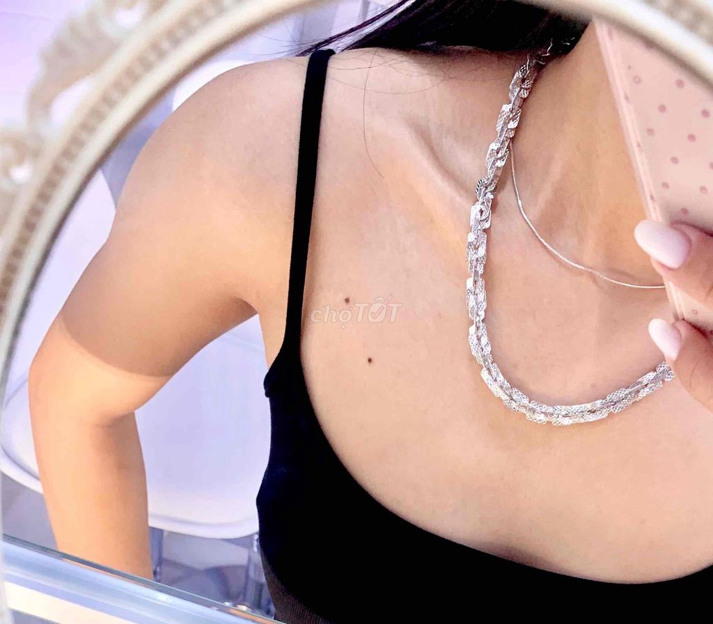 Dây chuyền Nữ cao cấp trắng xi kim. Mua bán Phụ kiện thời trang khác tại Thành phố Hà Tiên Kiên Giang được đăng bởi Dương Thị Cẩm Thu hình 1