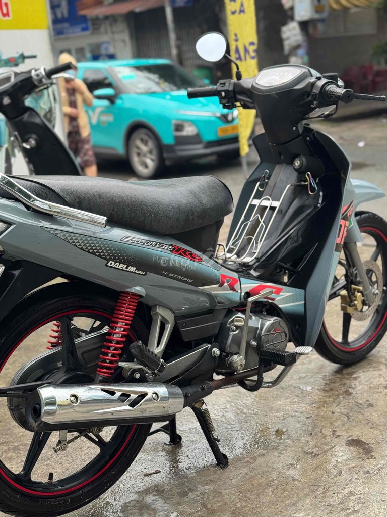 Sirus 50cc Dealim đk 2022 giấy tờ đầy đủ máy zin. Mua bán Xe máy tại Quận Bình Tân Tp Hồ Chí Minh được đăng bởi Hữu Trung hình 6