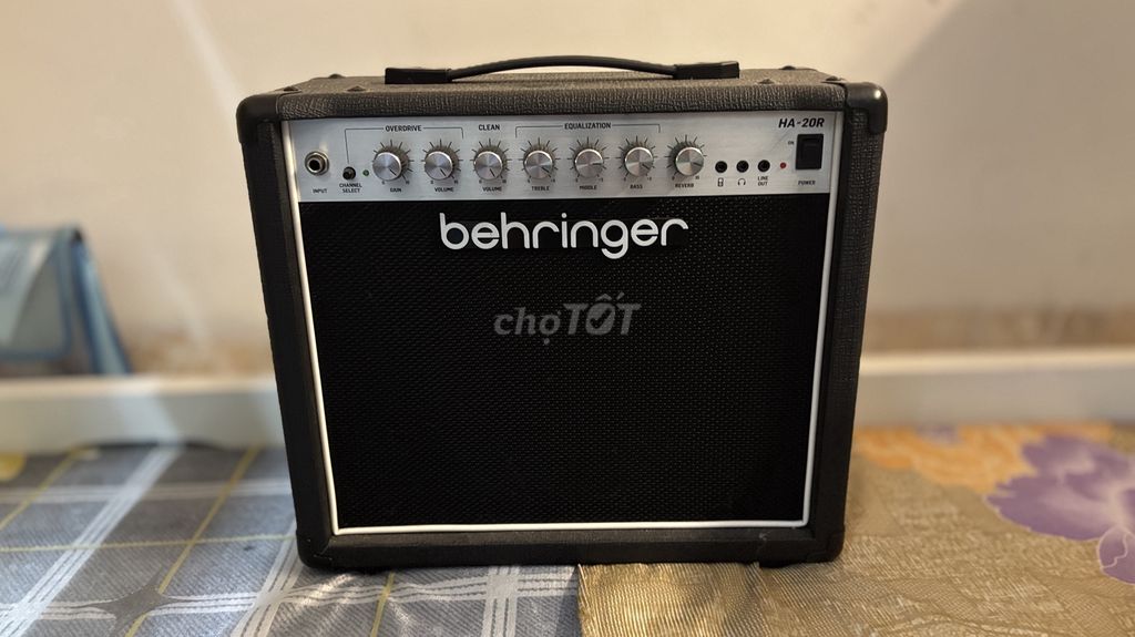 Amply guitar Behringer HA-20R Đen 20W 95%. Mua bán Nhạc cụ tại Quận Hai Bà Trưng Hà Nội được đăng bởi Khánh Hưng Ngô hình 1