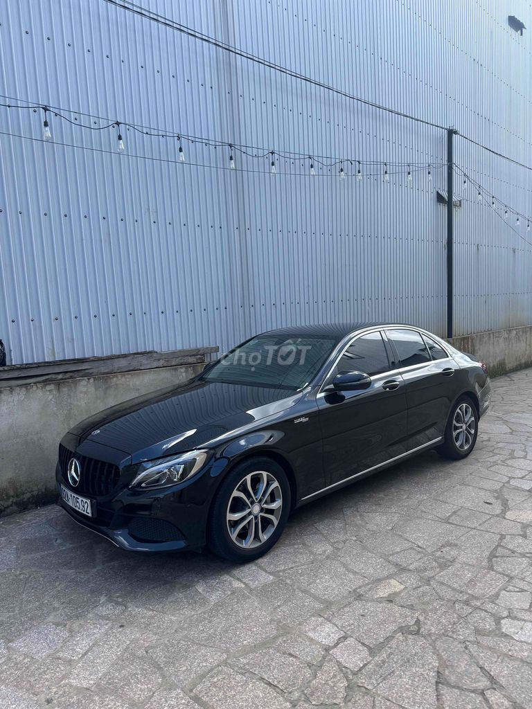 Mercedes 2018 C200. Mua bán Ô tô tại Thành phố Thủ Đức Tp Hồ Chí Minh được đăng bởi huy hình 2