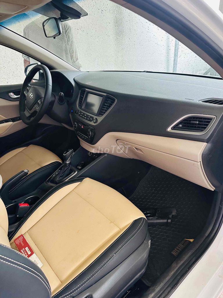 Hyundai Accent 2019 1.4 AT bản đặc biệt - 100 km. Mua bán Ô tô tại Huyện Bình Chánh Tp Hồ Chí Minh được đăng bởi Nam hình 4