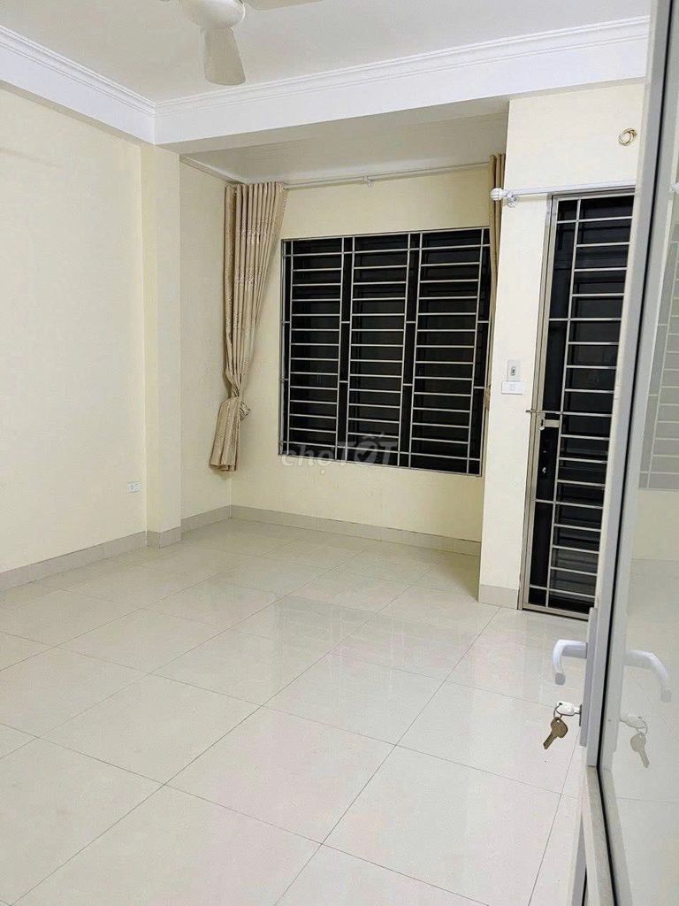 Cho thuê nhà nguyên căn phố Nguyễn Thị Định. DT 50m2, 5 tầng. Giá 25tr - ảnh 4