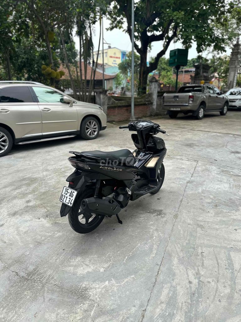Air Blade 2024 đen sần bản đặt biệt mới keng. Mua bán Xe máy tại Quận Lê Chân Hải Phòng được đăng bởi Nguyễn Thế Hiếu hình 2