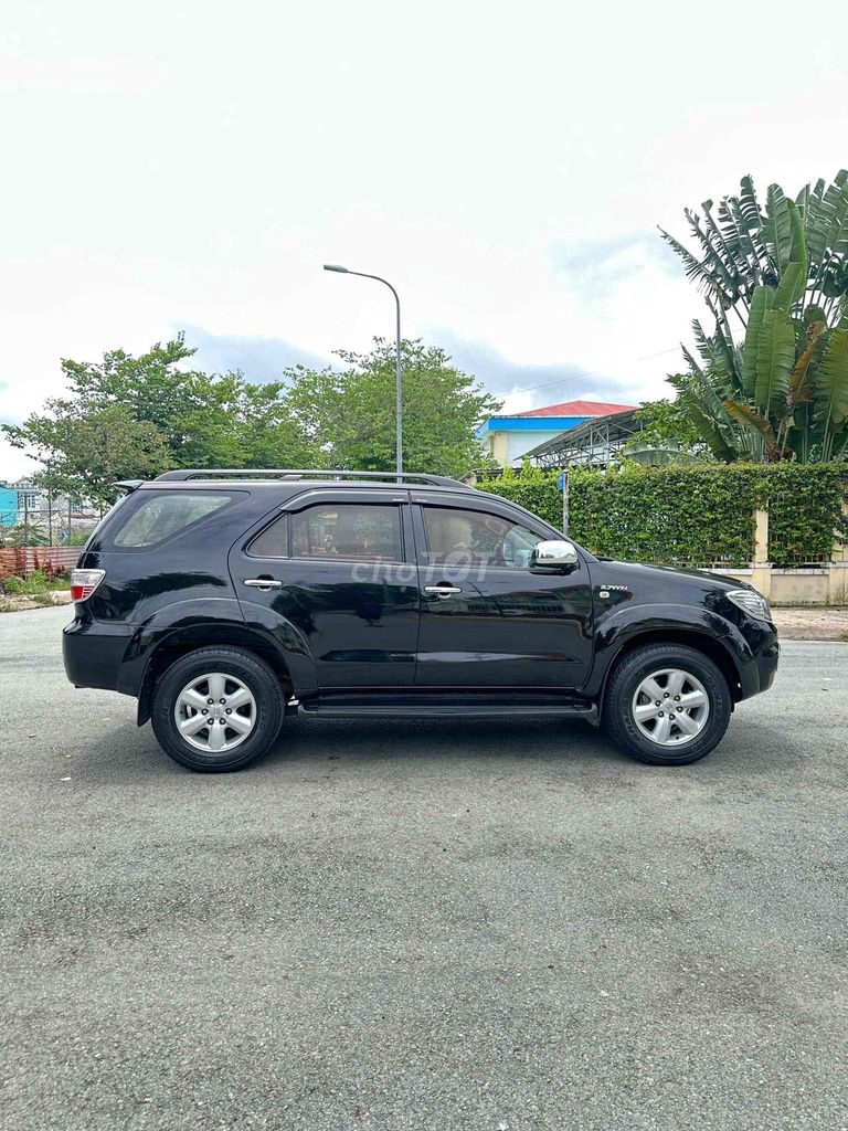 Toyota Fortuner 2010 2.7V 4x4 AT -. Mua bán Ô tô tại Quận 1 Tp Hồ Chí Minh được đăng bởi AUTO 380 hình 5