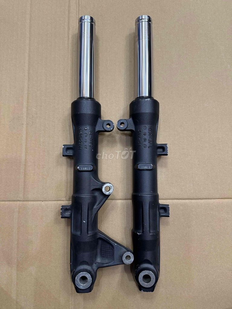 Cặp phuộc trước zin theo xe Winner X. Mua bán Phụ tùng xe tại Quận 6 Tp Hồ Chí Minh được đăng bởi Trinh Trinh hình 3