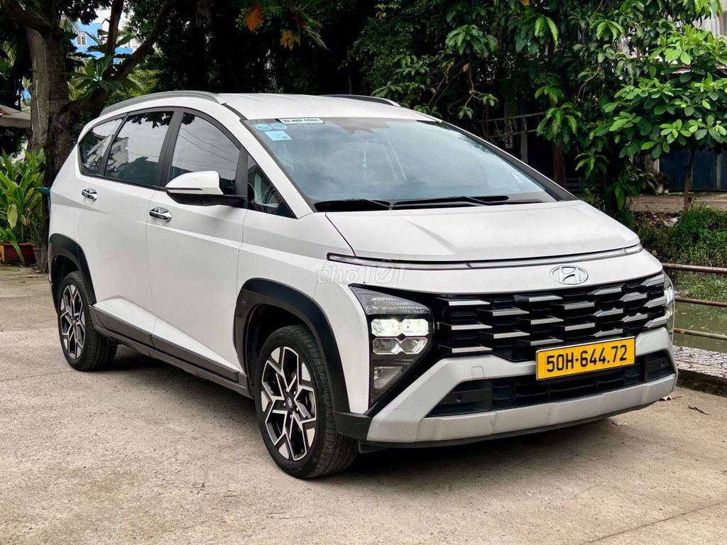 Hyundai Stargazer X cao cấp 2024 trắng, hỗ trợ góp. Mua bán Ô tô tại Thành phố Thủ Đức Tp Hồ Chí Minh được đăng bởi Đức Hưng Siêu thị ô tô Thủ Đức hình 3