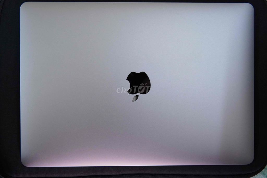 Apple MacBook Air M1 8GB/256GB 13 inch. Mua bán Laptop tại Quận 12 Tp Hồ Chí Minh được đăng bởi Hoaiduc hình 1