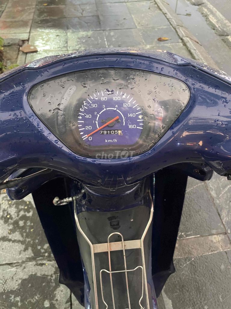 Cầm đồ thanh lý xe futune máy nguyên zin chất 2002. Mua bán Xe máy tại Quận Hà Đông Hà Nội được đăng bởi nguyenquan hình 5