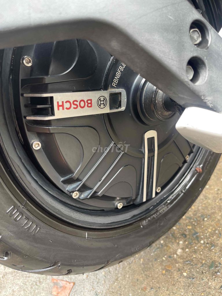 Xe điện Vinfast-Impes-Màu Trắng. Mua bán Xe điện tại Quận Ba Đình Hà Nội được đăng bởi Nguyễn Huy Hoàng hình 4