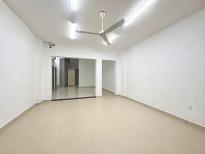 Rent · 4 bd · 105 м² · Quận Ngũ Hành Sơn, ул. Đường Ngô Thì Sĩ