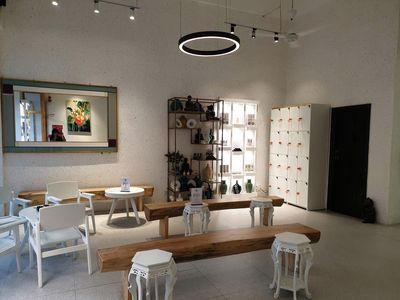 SPA HÀN QUỐC cần tuyển KTV MASSAGE, THỢ NAIL