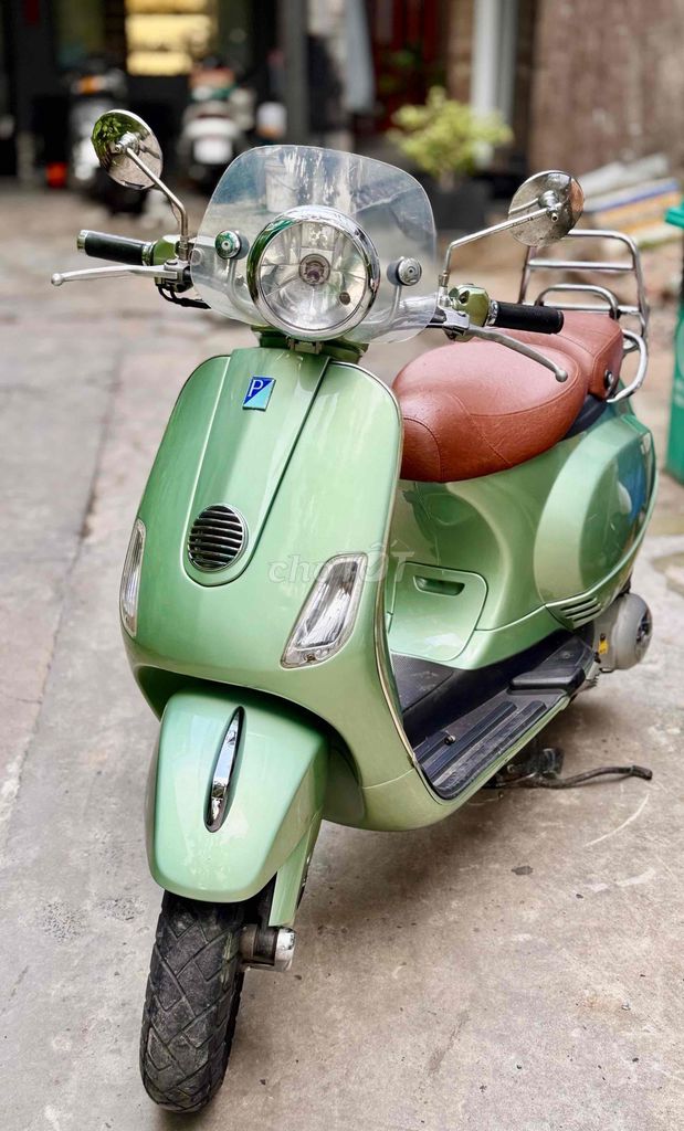 Piaggio LX 125ie салатовый