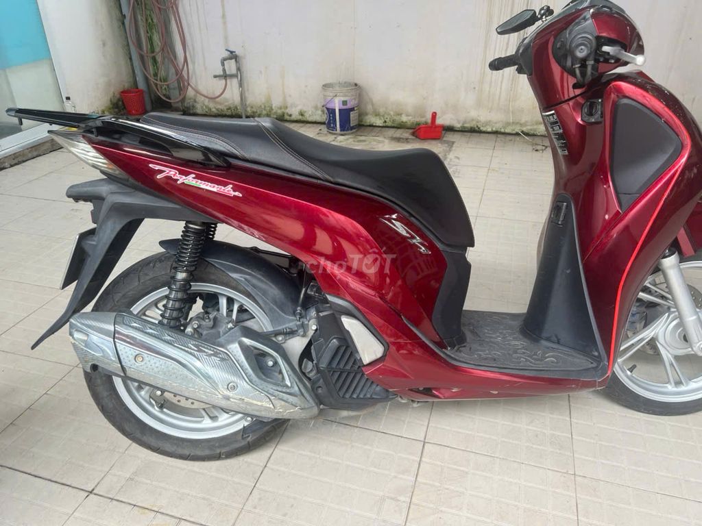 SH150 chính chủ, cần bán xe. Mua bán Xe máy tại Thành phố Biên Hòa Đồng Nai được đăng bởi Khong Vu Phuong hình 5