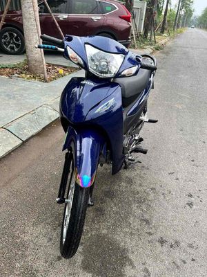 Honda Wave Xanh 4000km. Mua bán Xe máy tại Quận Hà Đông Hà Nội được đăng bởi Minh