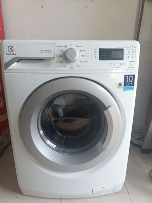 Máy giặt Electrolux Internet 9kg