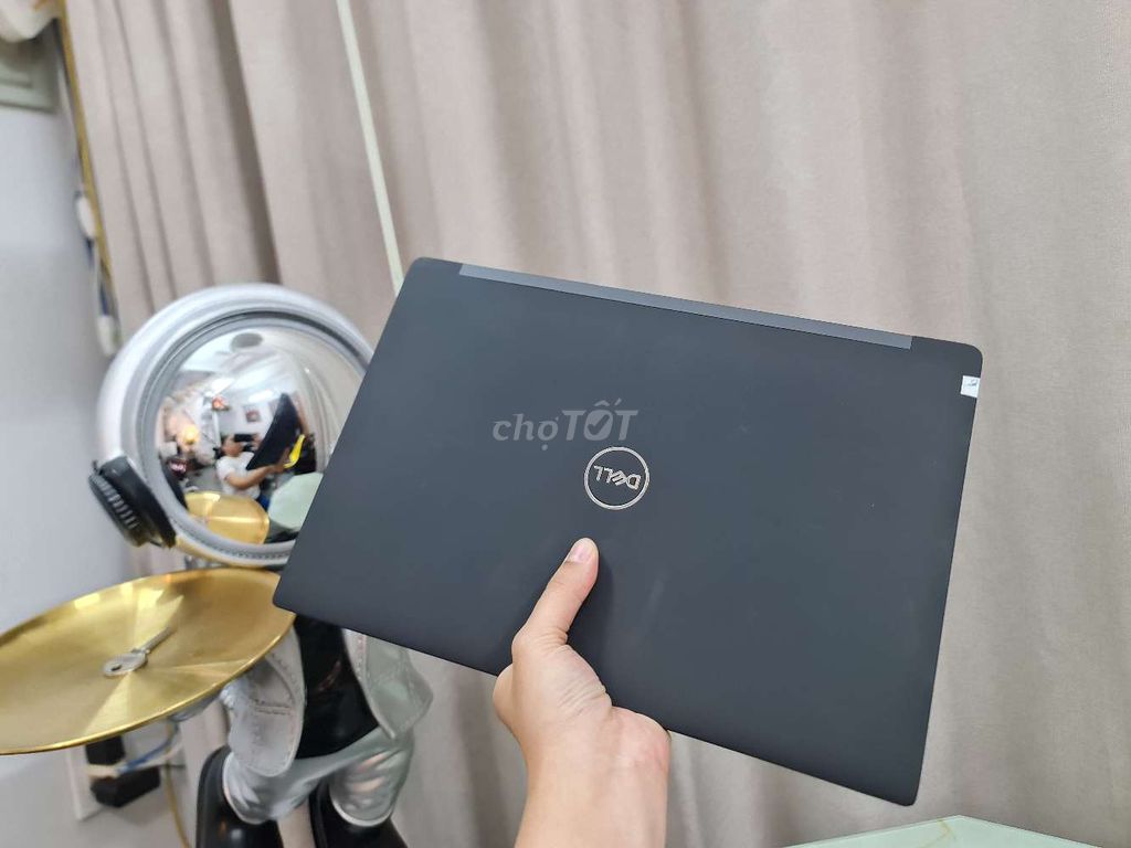 DELL mới 90% COR i7 THẾ HỆ 8 RAM 8 SSD 256G. Mua bán Laptop tại Quận 10 Tp Hồ Chí Minh được đăng bởi TRINH LAPTOP SỈ SG hình 7
