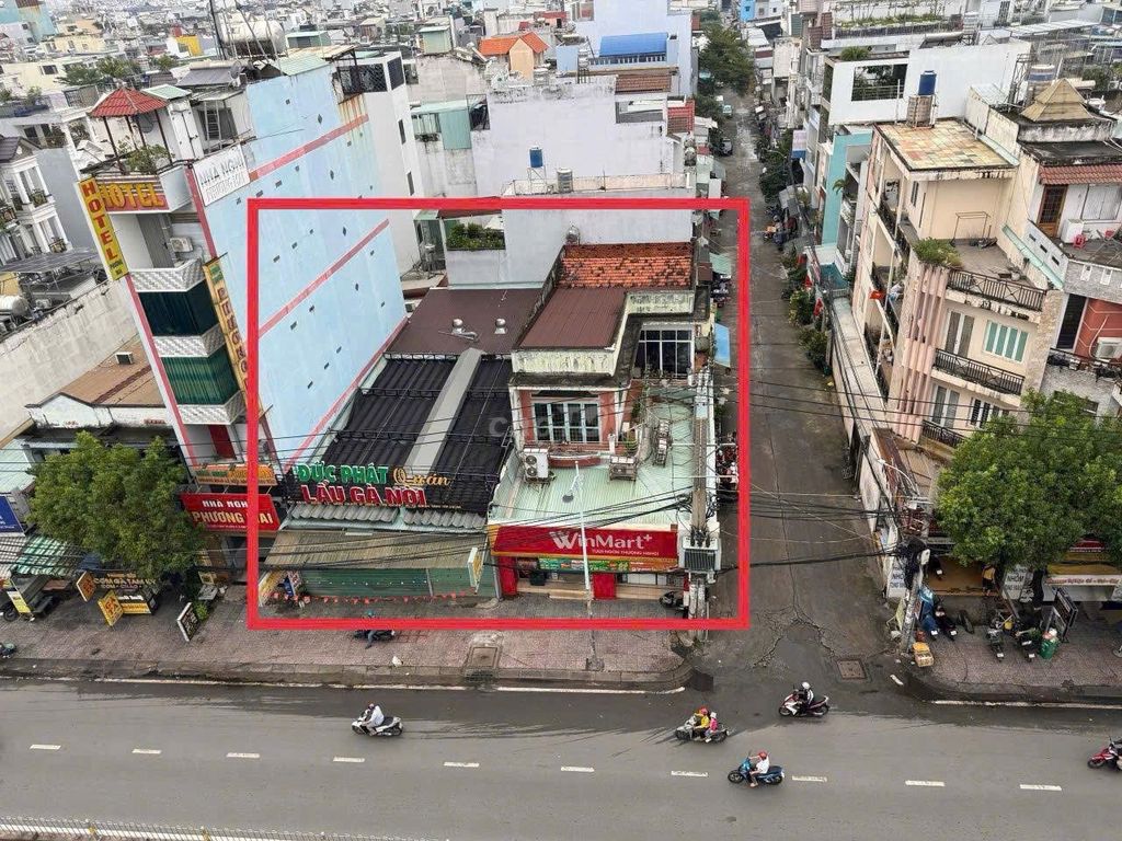 Mặt Tiền Góc Lê Văn Quới