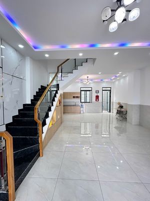 NHÀ BÁN TRONG KHU ĐÔ THỊ 5 SAO GIÁ RẺ