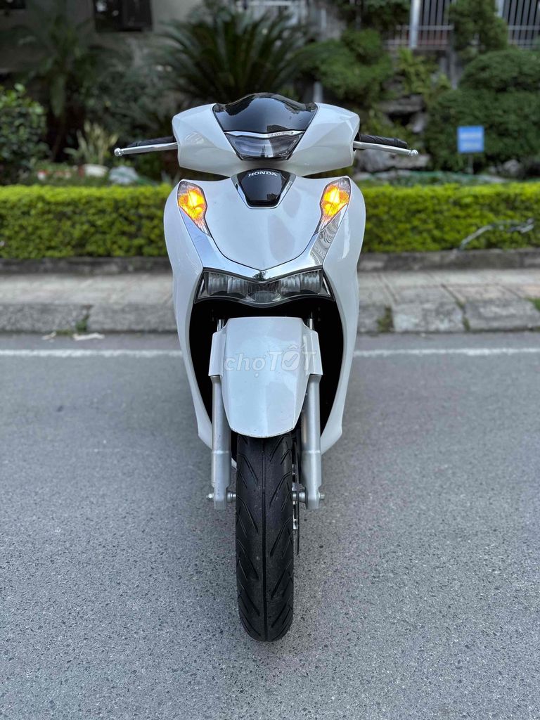 Honda SH Việt 2021! 125cc phanh CBS. Mua bán Xe máy tại Quận Hoàng Mai Hà Nội được đăng bởi Xe Máy Quân Oanh  hình 4