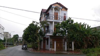 bán căn nhà góc mặt tiền đường kdc 586, 1 trệt 2 lầu giá bán 6 tỷ 500. Mua bán nhà ở tại Quận Cái Răng Cần Thơ được đăng bởi trần quốc khang 