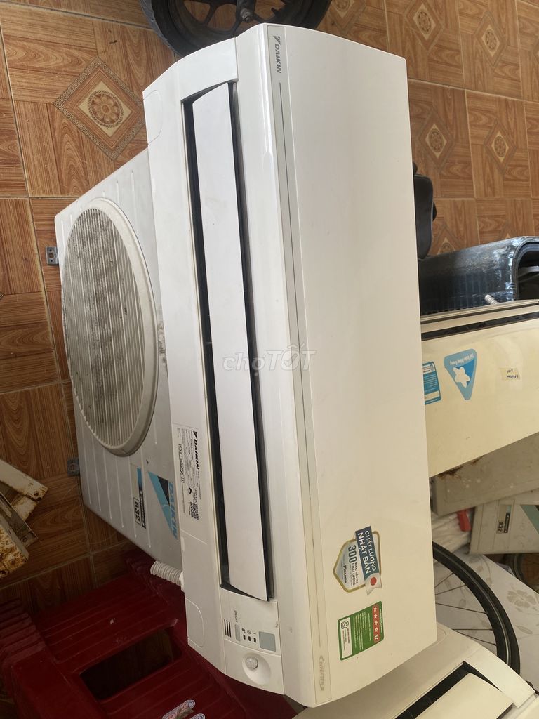 Máy lạnh Daikin 1 ngựa Inverter cũ. Mua bán Máy lạnh, điều hoà tại Thành phố Huế Thừa Thiên Huế được đăng bởi Đức  hình 1