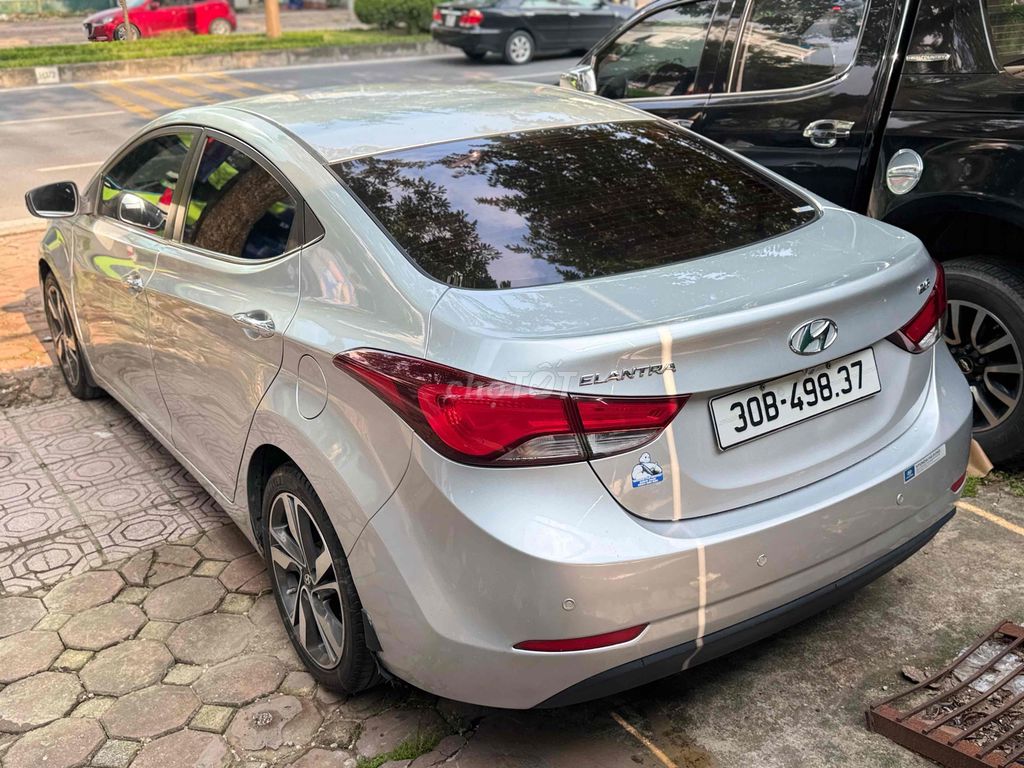 Hyundai Elantra 2014 1.6 AT Tự động Bạc