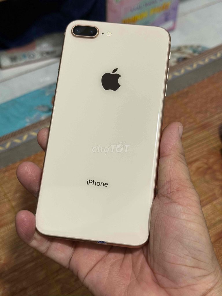 Apple iPhone 8 Plus 64GB Vàng 100% pin. Mua bán Điện thoại tại Quận 12 Tp Hồ Chí Minh được đăng bởi cute hình 1