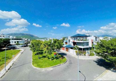Bán nhanh lô góc cực đẹp đối diện công viên cây xanh KĐT Mỹ Gia Thái H. Mua bán đất tại Thành phố Nha Trang Khánh Hòa được đăng bởi Lương Văn Phúc
