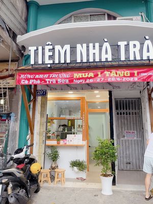 TUYỂN PHA CHẾ Take Away (KHÔNG CẦN KINH NGHIỆM). Việc làm tại Quận 11 Tp Hồ Chí Minh được đăng bởi Trà Sữa - Tiệm Nhà Trà hình 1